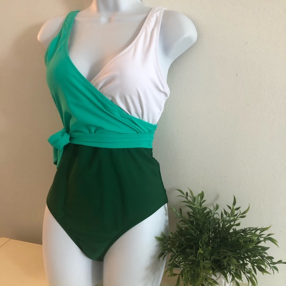 CUPSHE Color block One Piece - Picture 6 of 14